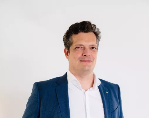 Jan Van Oekelen headshot