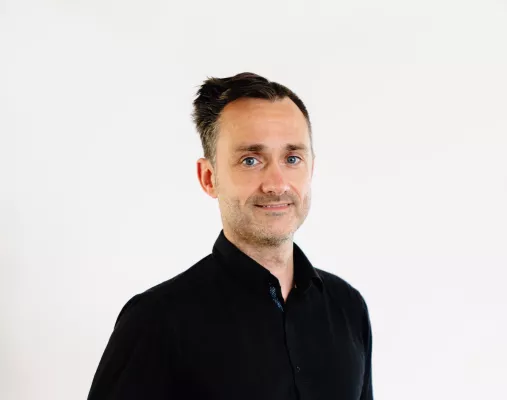 Mattias Vral Headshot